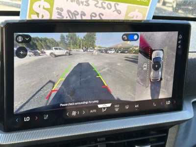 2025 Ford Explorer ST-Line RWD