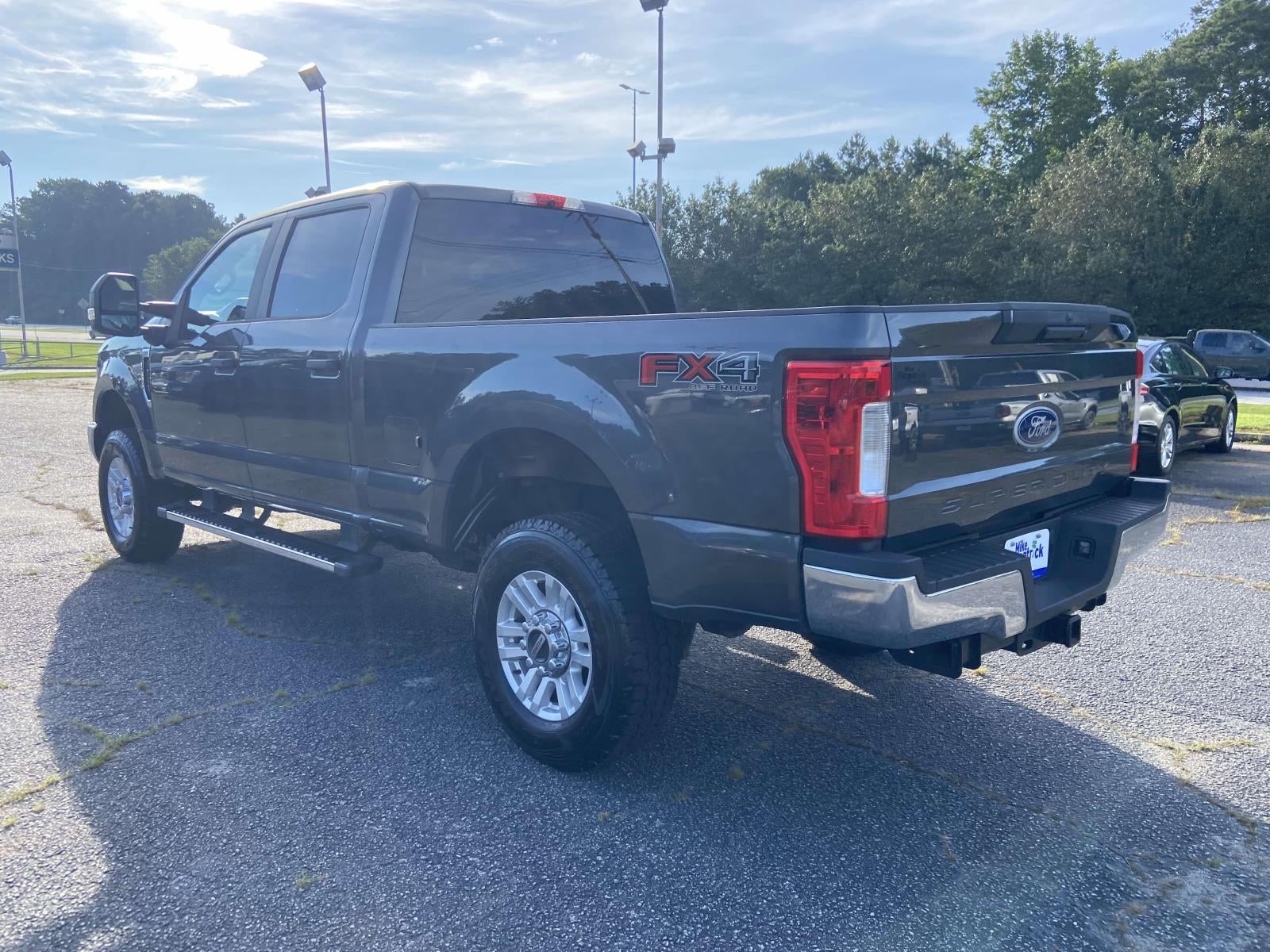 2019 Ford Super Duty F-250 SRW STX 4WD Crew Cab 6.75' Box