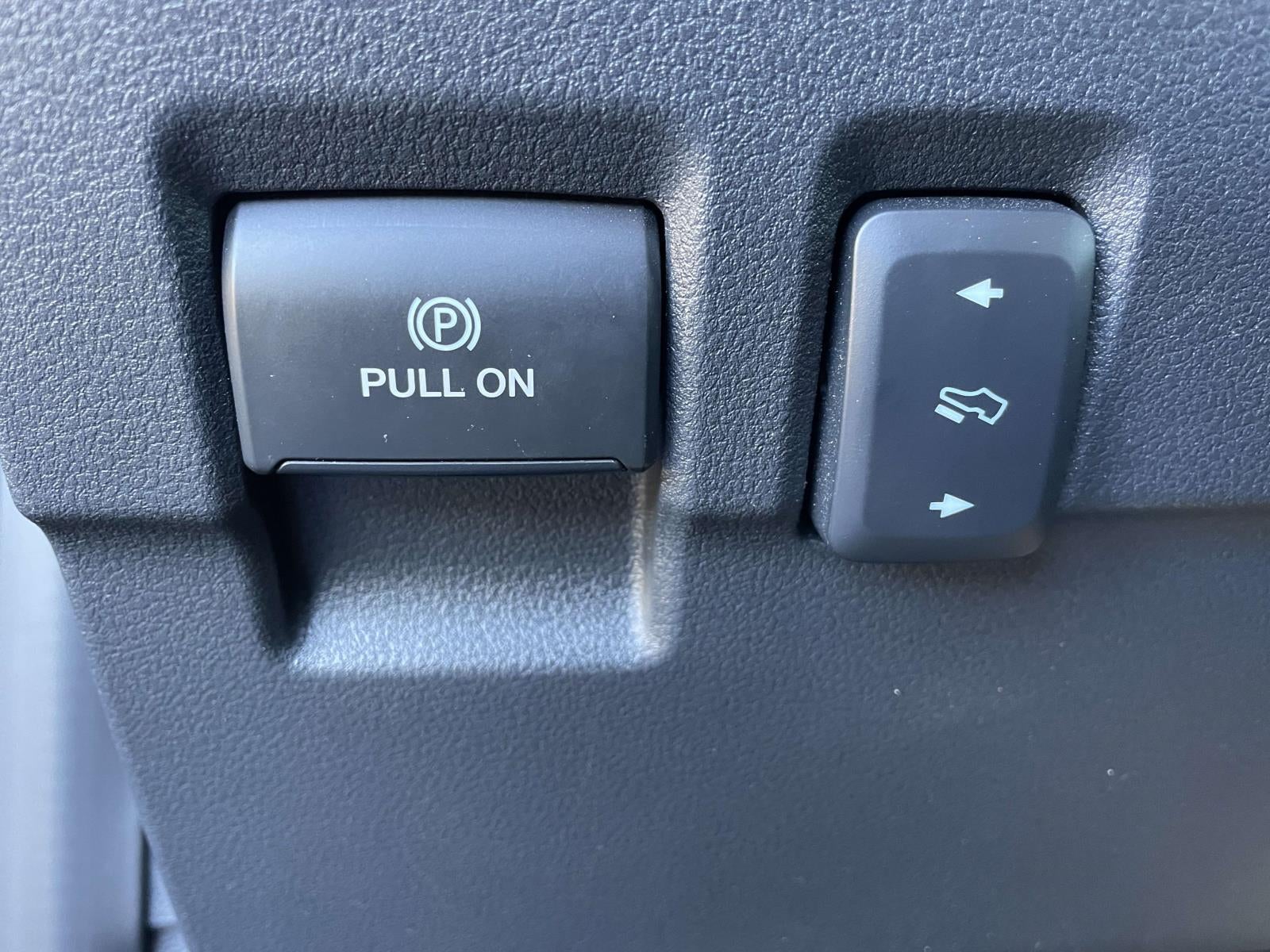 2024 Ford Super Duty F-250 SRW Platinum 4WD Crew Cab 6.75' Box