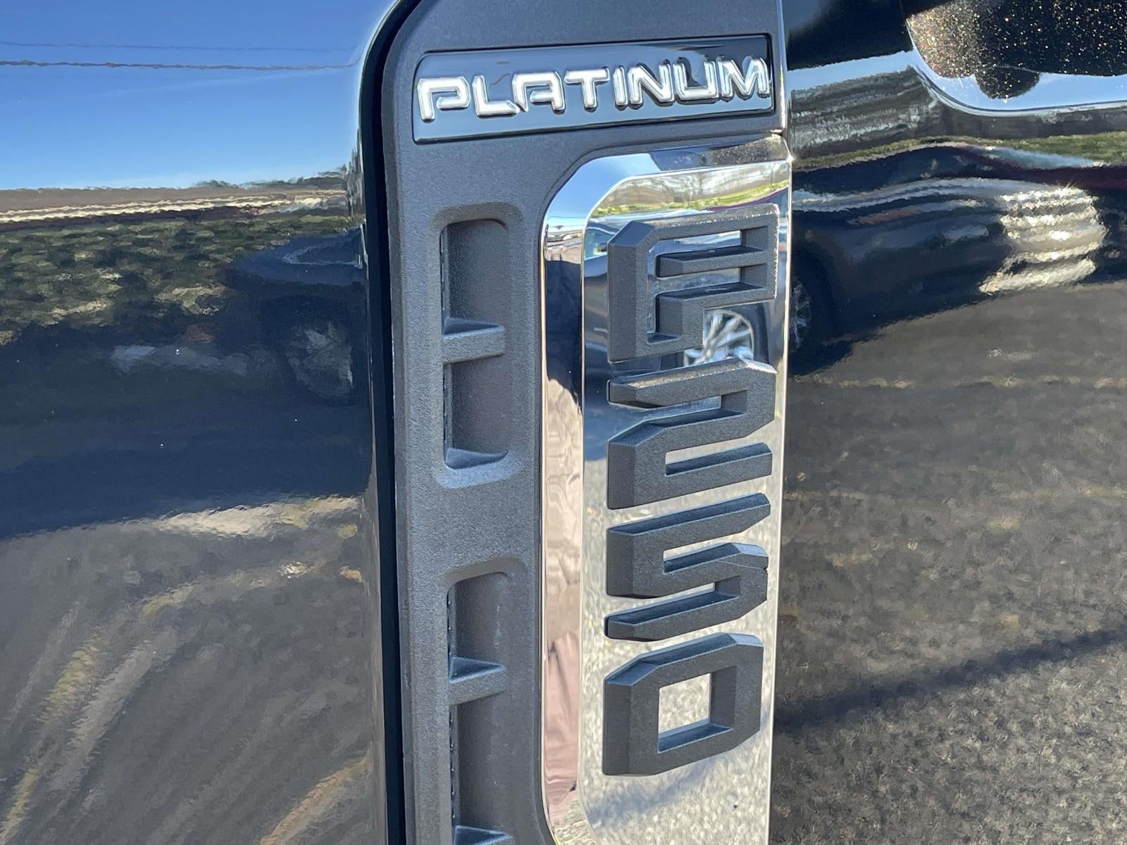 2024 Ford Super Duty F-250 SRW Platinum 4WD Crew Cab 6.75' Box