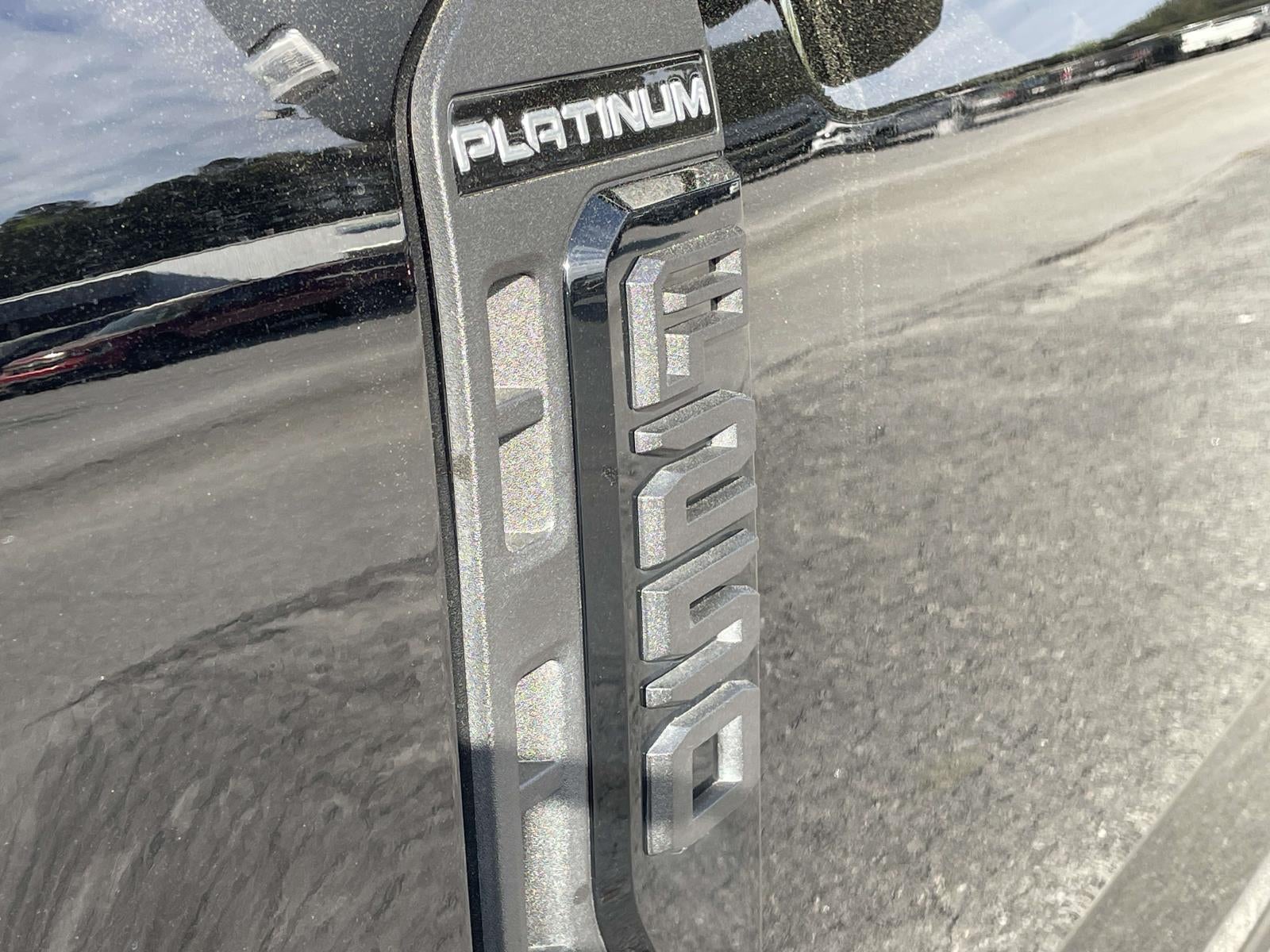 2025 Ford Super Duty F-250 SRW Platinum 4WD Crew Cab 6.75' Box