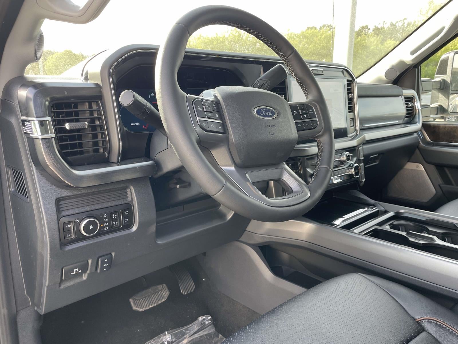 2026 Ford Super Duty F-250 SRW F-250® Lariat®