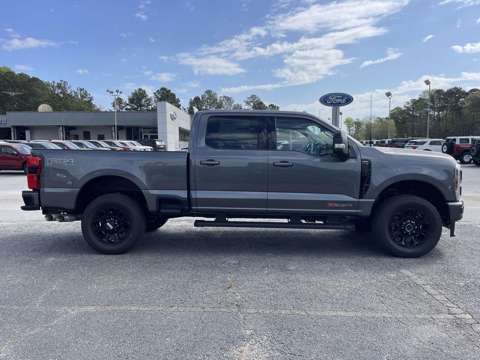 2026 Ford Super Duty F-250 SRW F-250® Lariat®