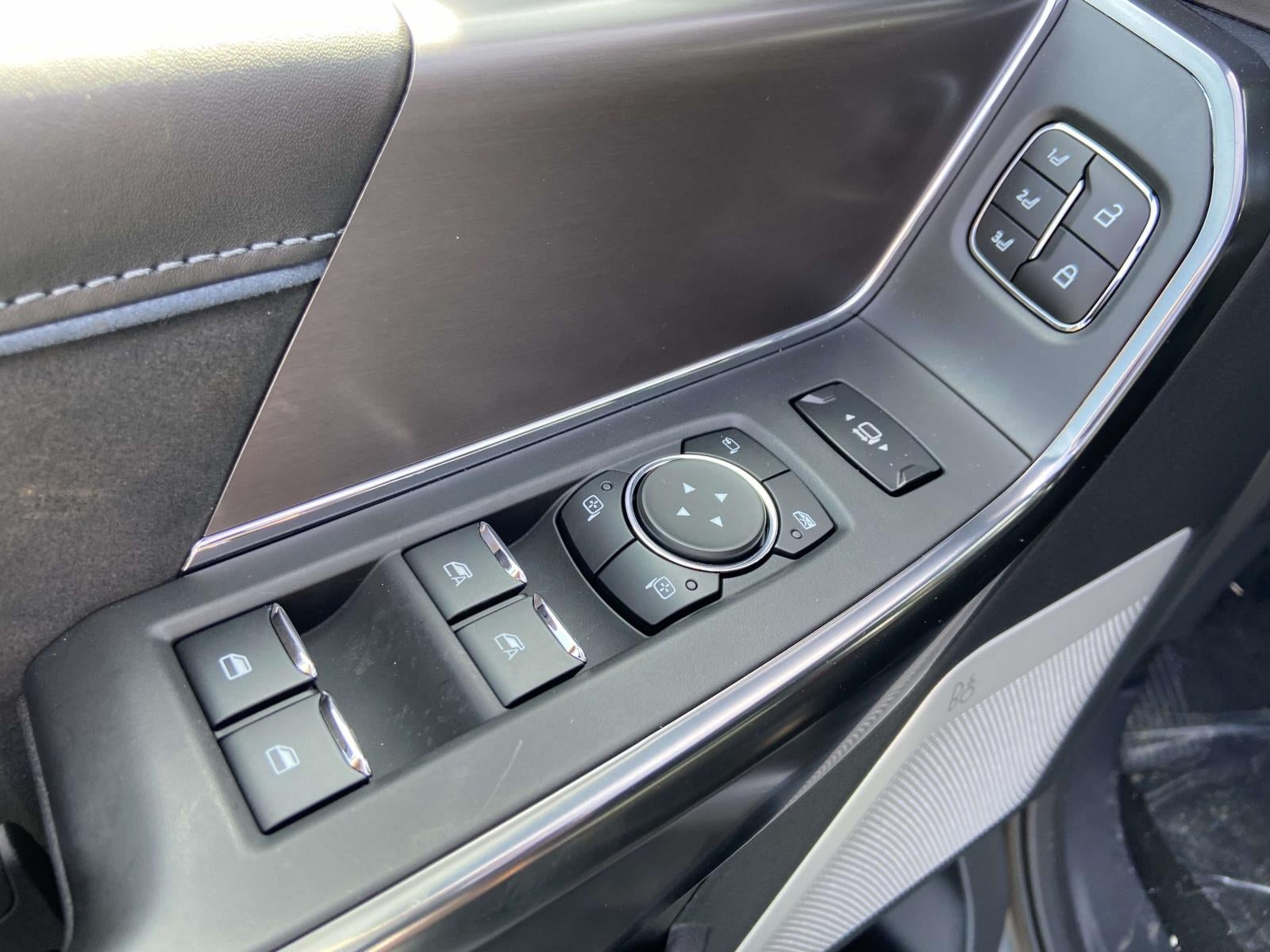 2026 Ford Super Duty F-250 SRW F-250® Platinum®