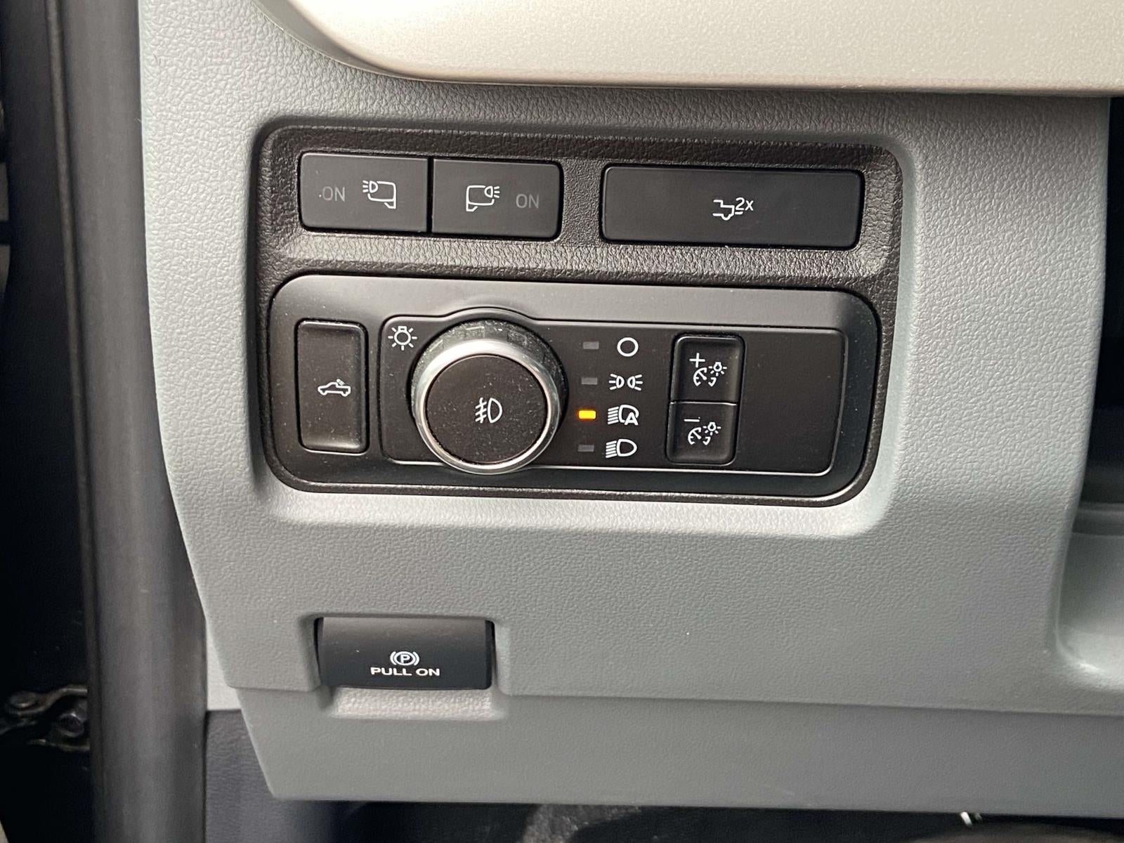 2024 Ford Super Duty F-250 SRW XLT 4WD Crew Cab 6.75' Box