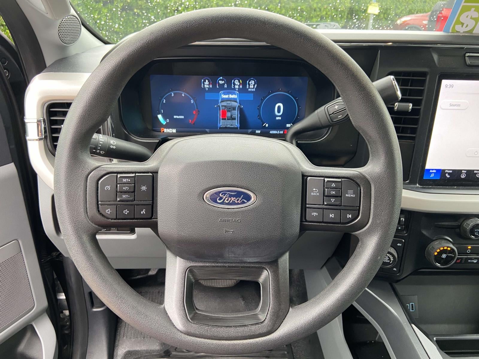 2024 Ford Super Duty F-250 SRW XLT 4WD Crew Cab 6.75' Box