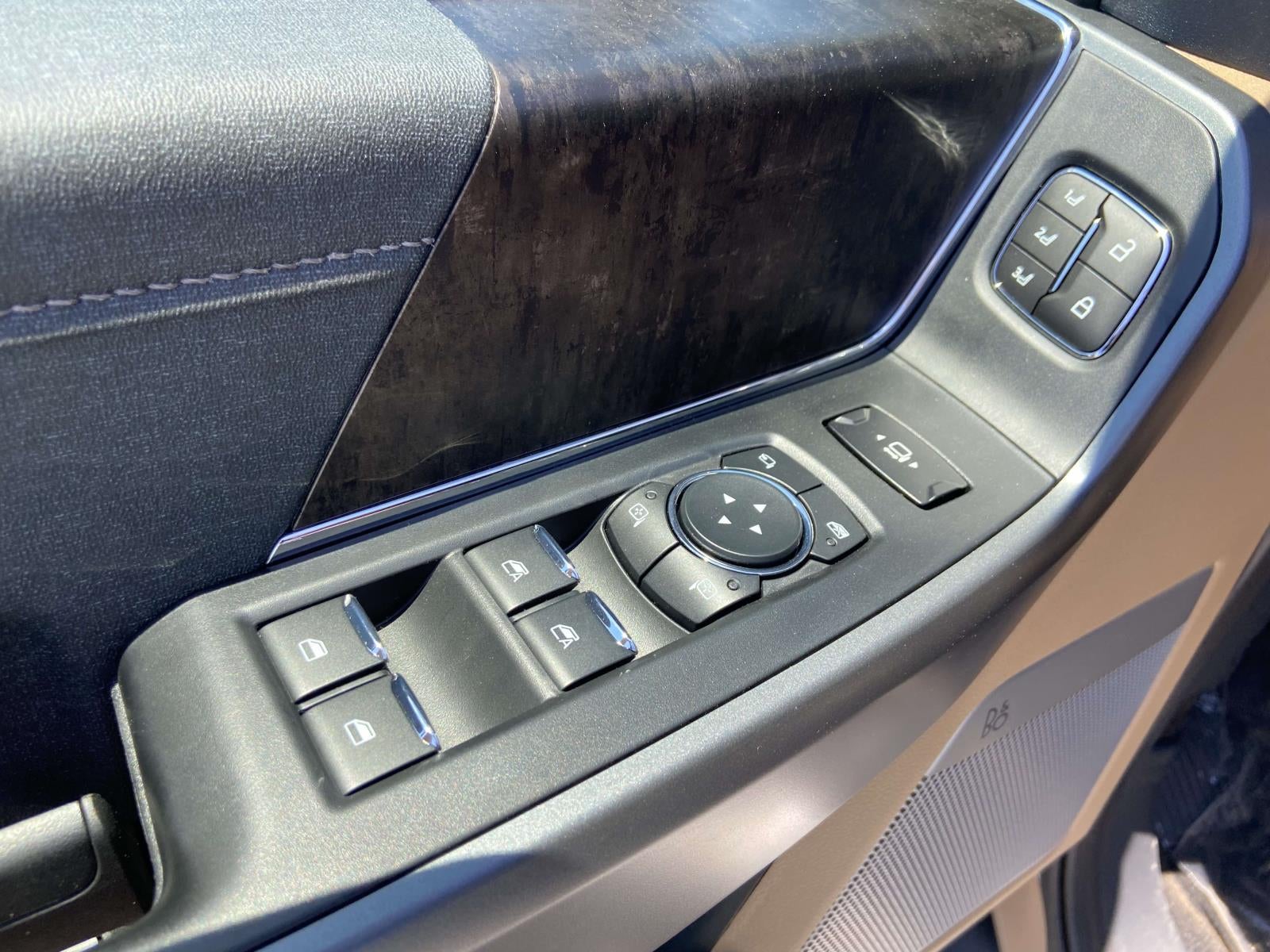 2026 Ford Super Duty F-250 SRW F-250® Lariat®