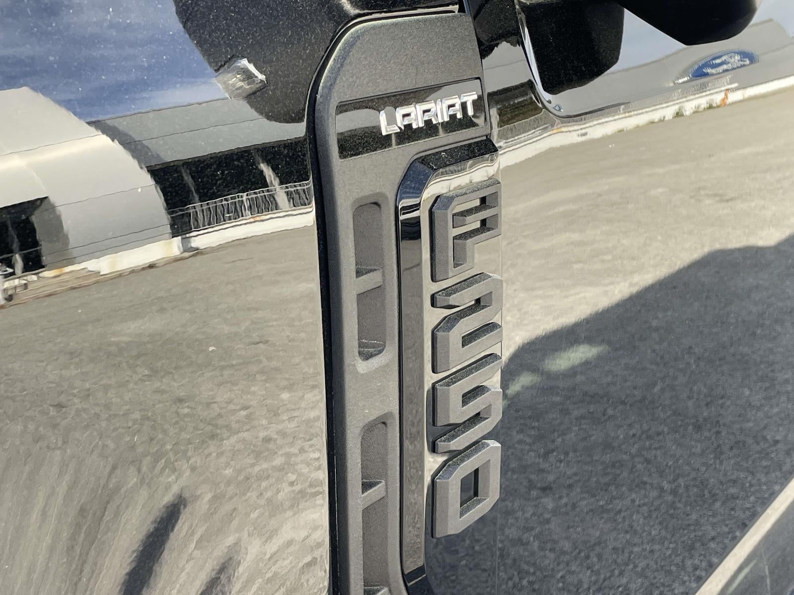 2026 Ford Super Duty F-250 SRW F-250® Lariat®