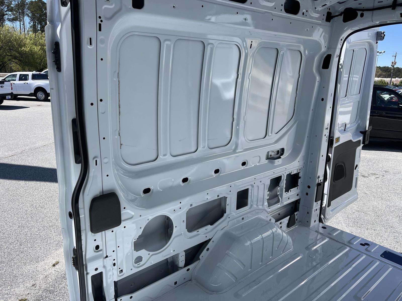 2026 Ford Transit Cargo Van Base