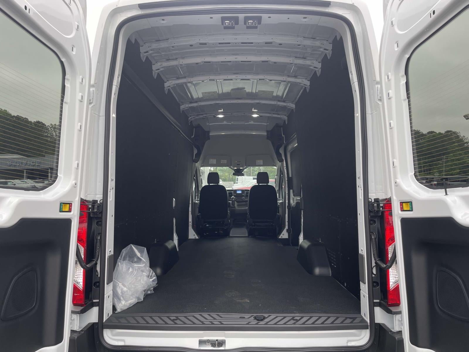 2025 Ford Transit Cargo Van Base