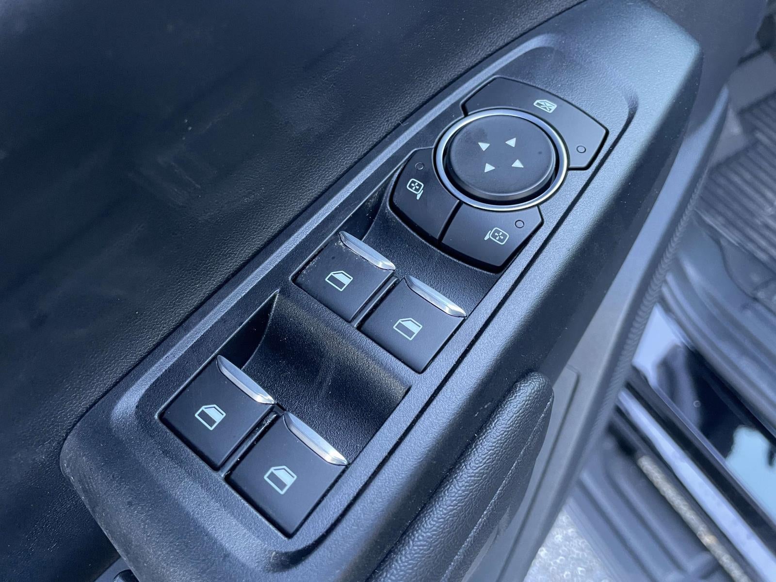 2025 Ford Ranger XL 2WD SuperCrew 5' Box