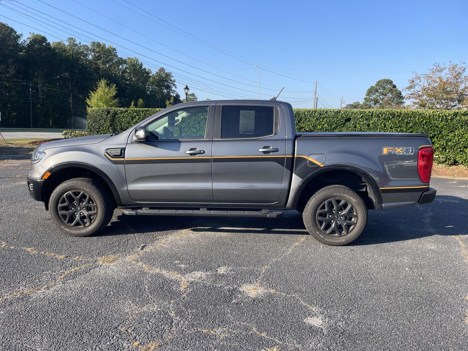 2022 Ford Ranger LARIAT 4WD SuperCrew 5' Box