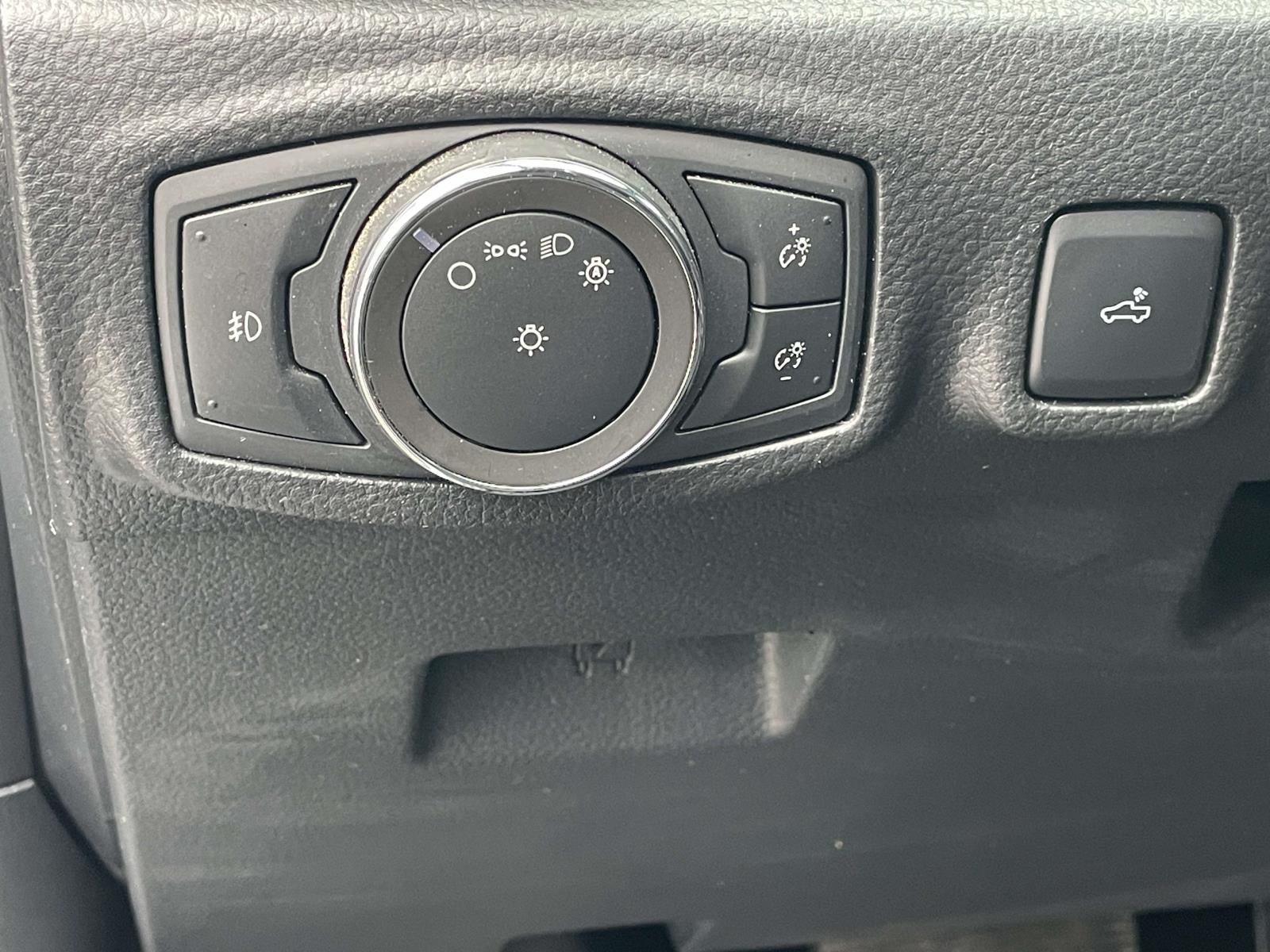 2022 Ford Ranger LARIAT 4WD SuperCrew 5' Box