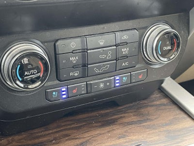 2020 Ford F-150 LARIAT 4WD SuperCrew 5.5' Box