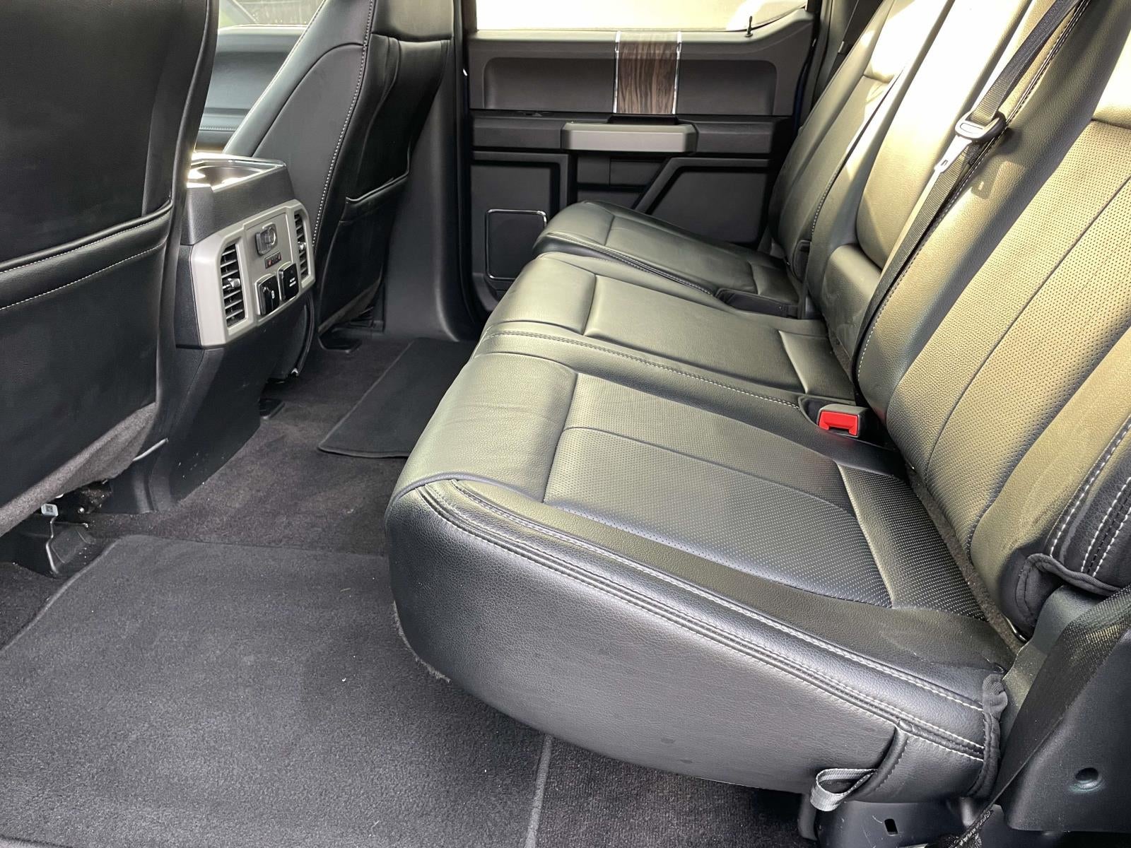 2020 Ford F-150 LARIAT 4WD SuperCrew 5.5' Box