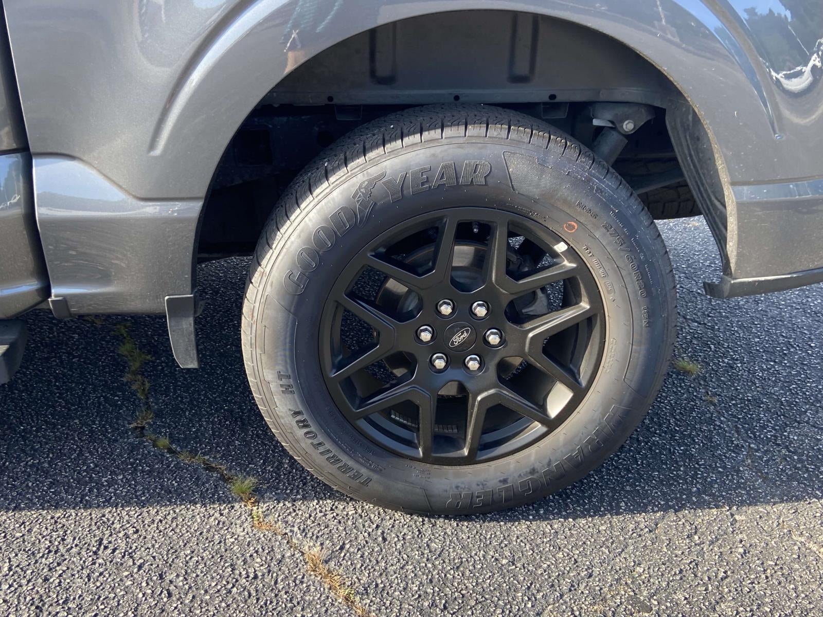 2025 Ford F-150 STX 2WD SuperCrew 5.5' Box