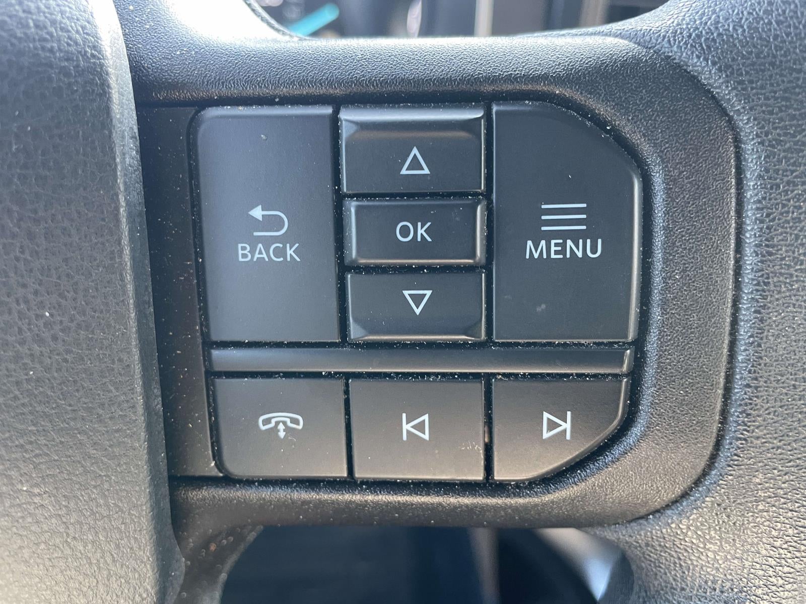 2023 Ford F-150 XL 4WD SuperCrew 5.5' Box