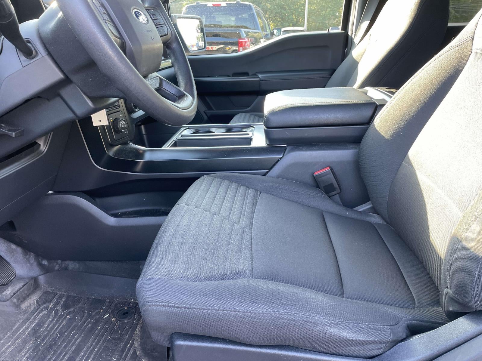 2023 Ford F-150 XL 4WD SuperCrew 5.5' Box