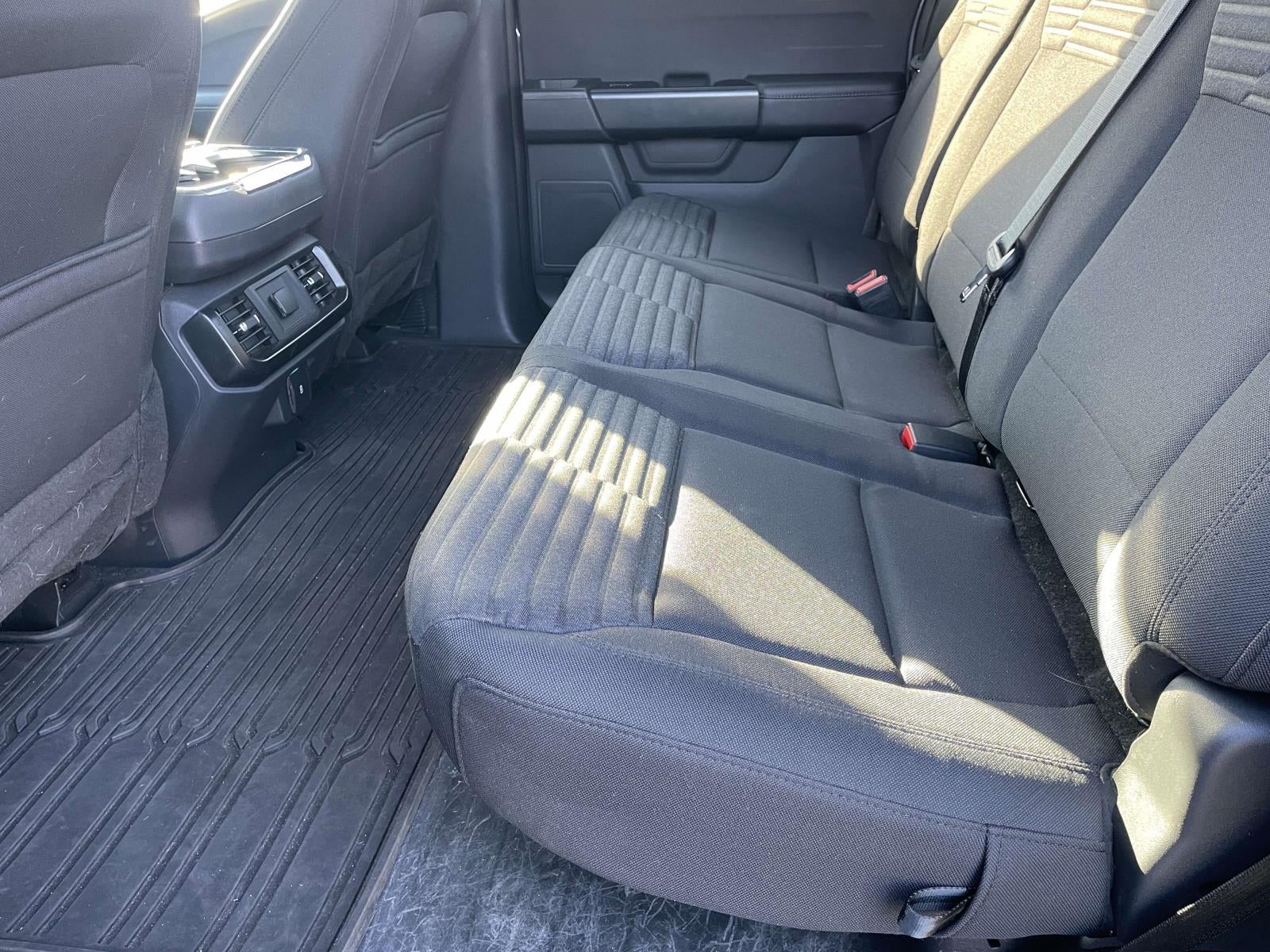 2023 Ford F-150 XL 4WD SuperCrew 5.5' Box