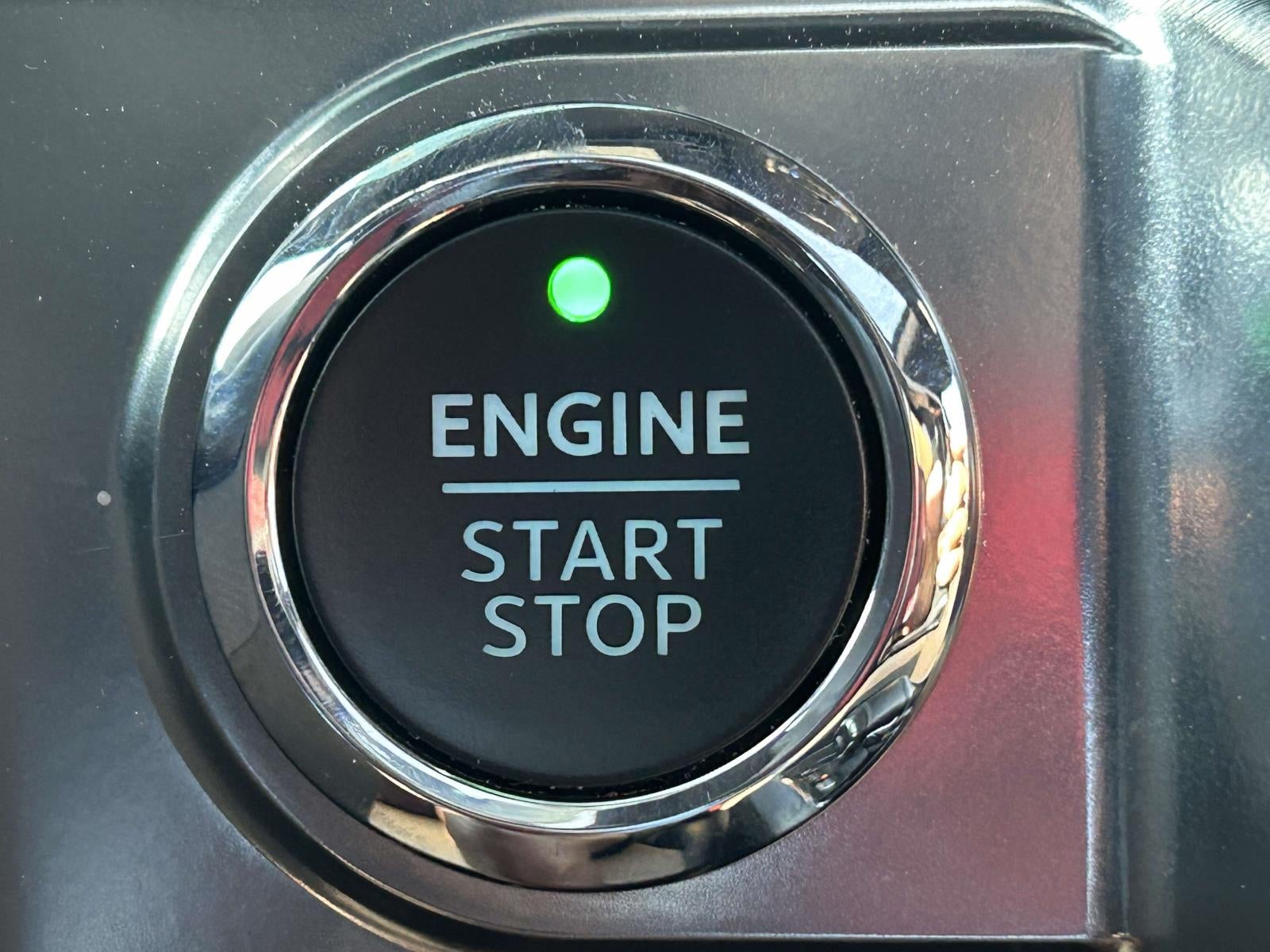 2023 Ford F-150 LARIAT 4WD SuperCrew 5.5' Box