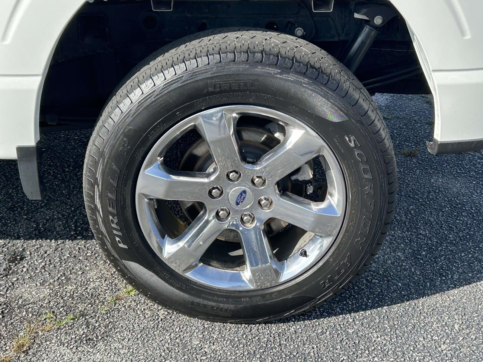2023 Ford F-150 LARIAT 4WD SuperCrew 5.5' Box