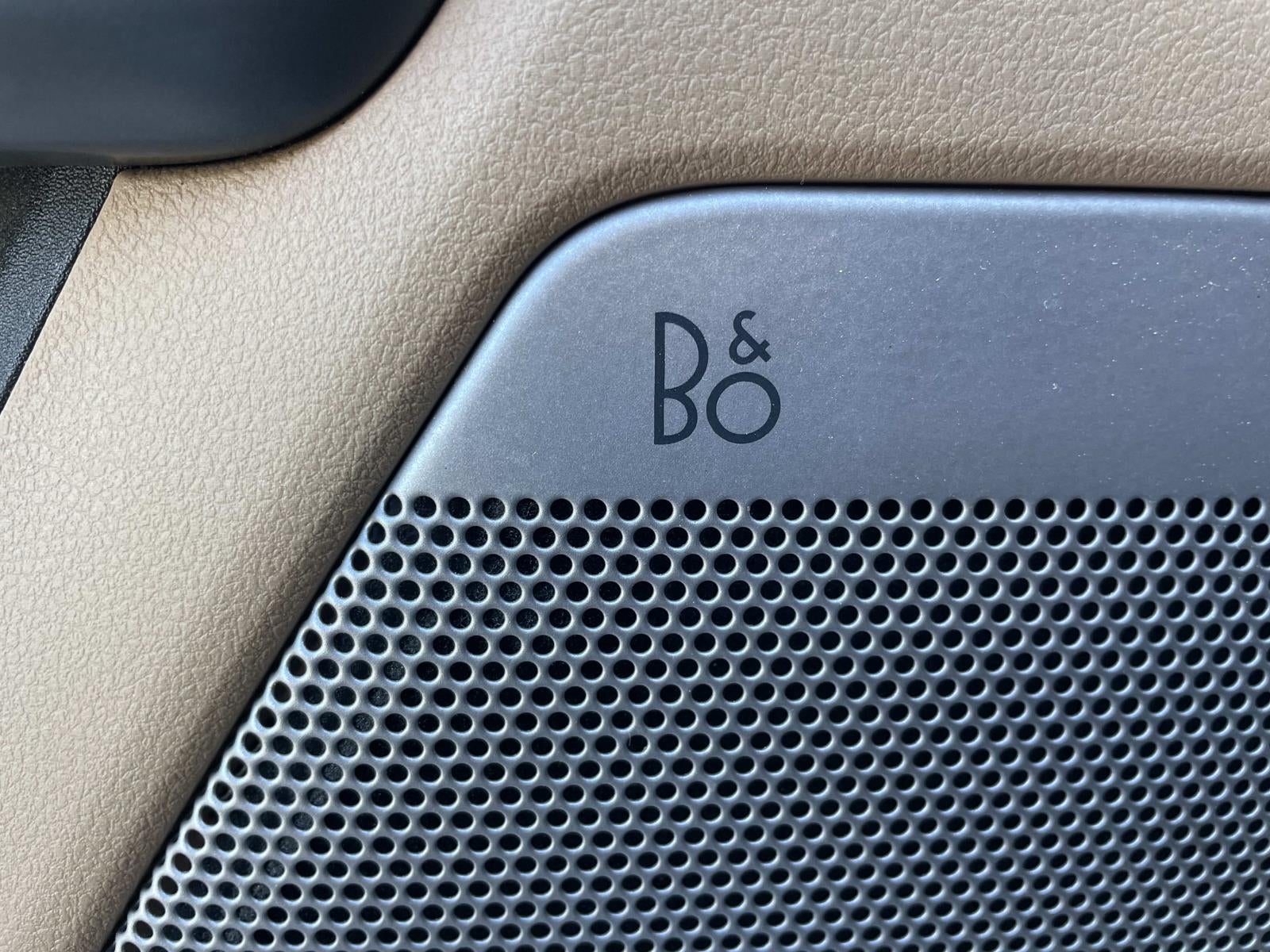 2022 Ford F-150 LARIAT 4WD SuperCrew 5.5' Box