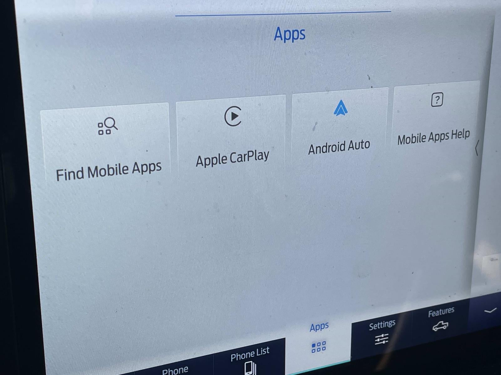 2022 Ford F-150 LARIAT 4WD SuperCrew 5.5' Box