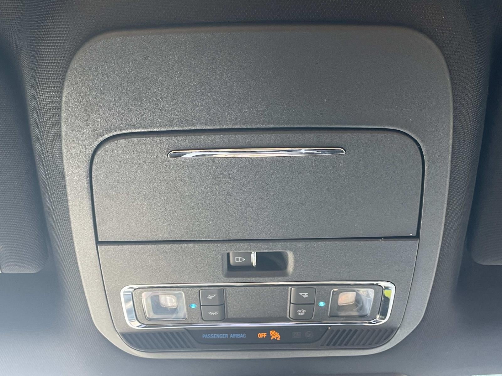 2022 Ford F-150 LARIAT 4WD SuperCrew 5.5' Box