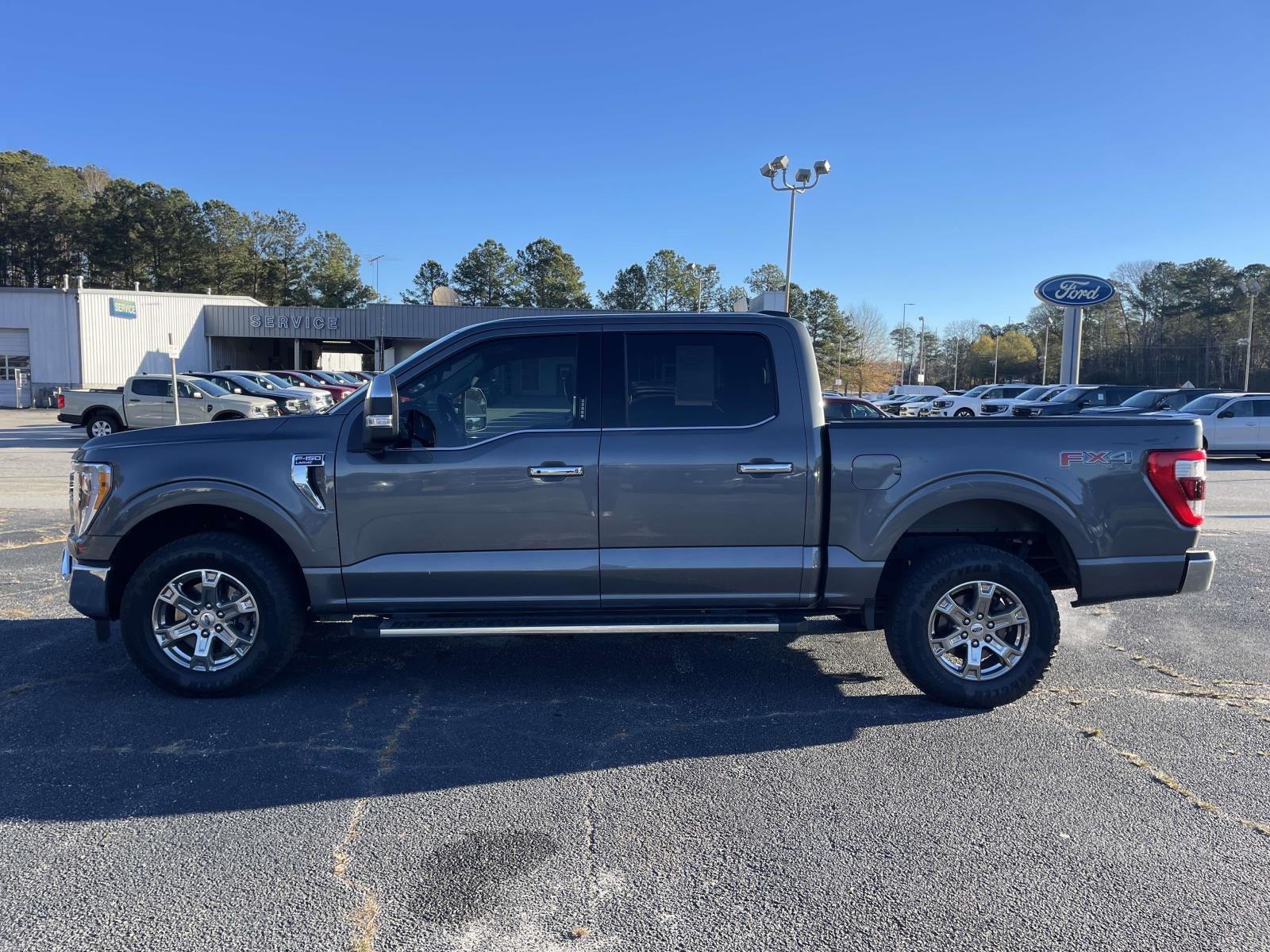 2023 Ford F-150 LARIAT 4WD SuperCrew 5.5' Box