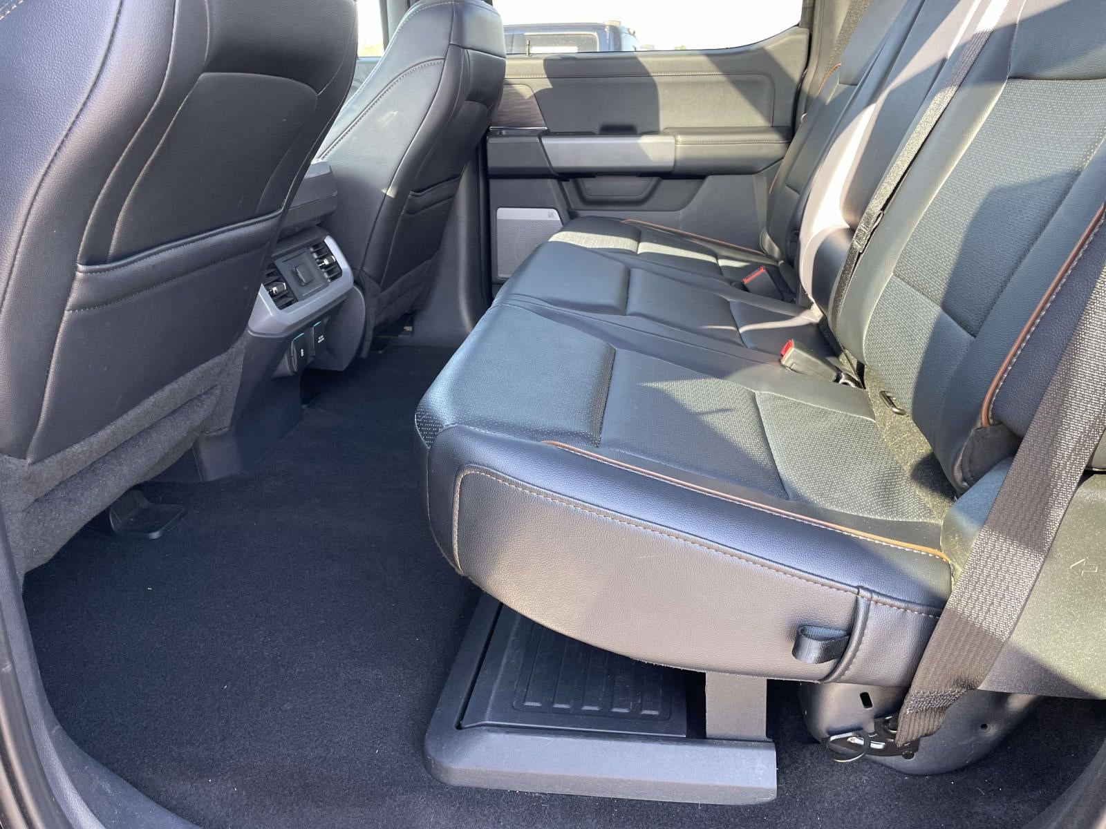 2024 Ford F-150 LARIAT 4WD SuperCrew 5.5' Box