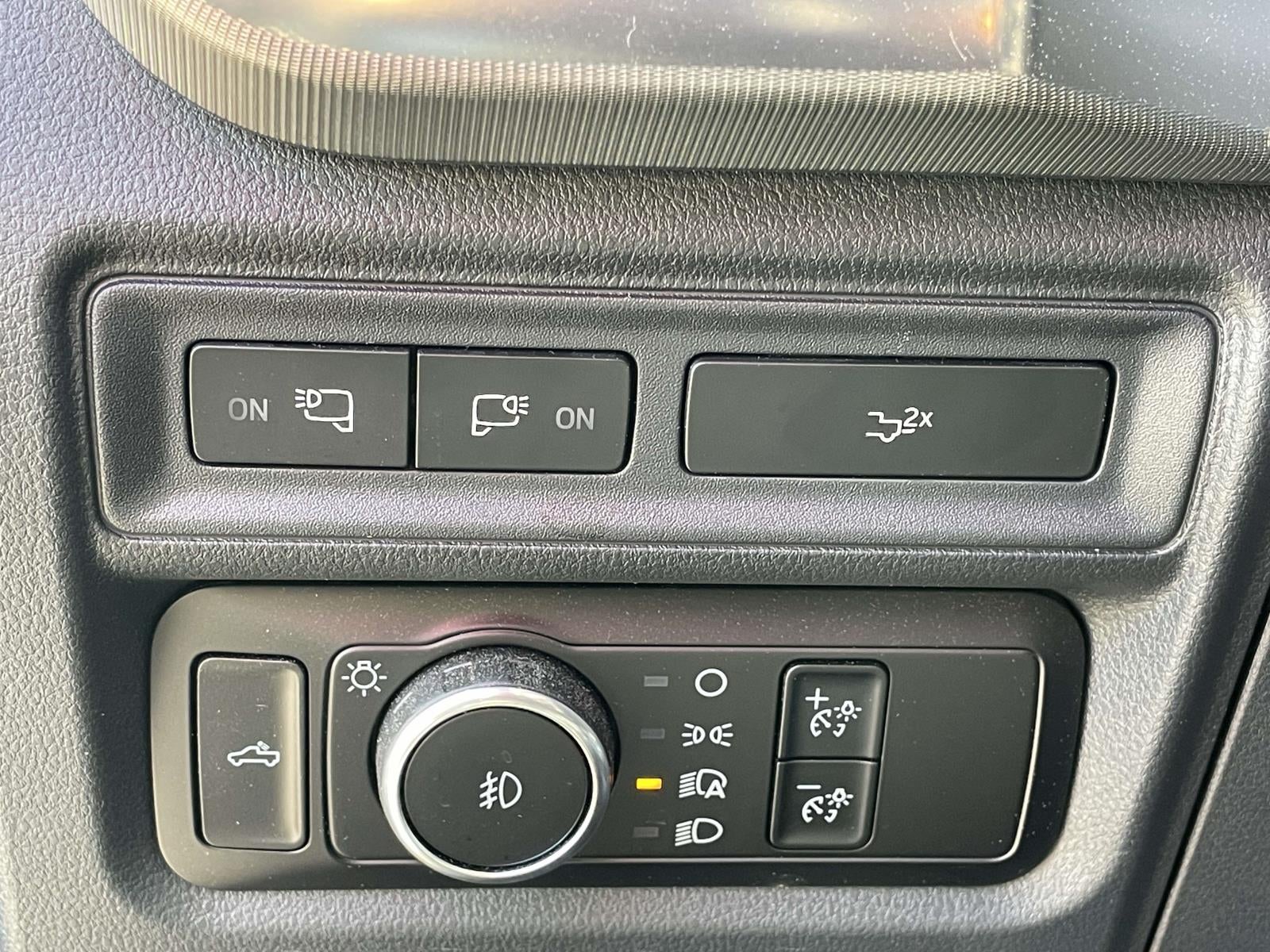 2024 Ford F-150 LARIAT 4WD SuperCrew 5.5' Box