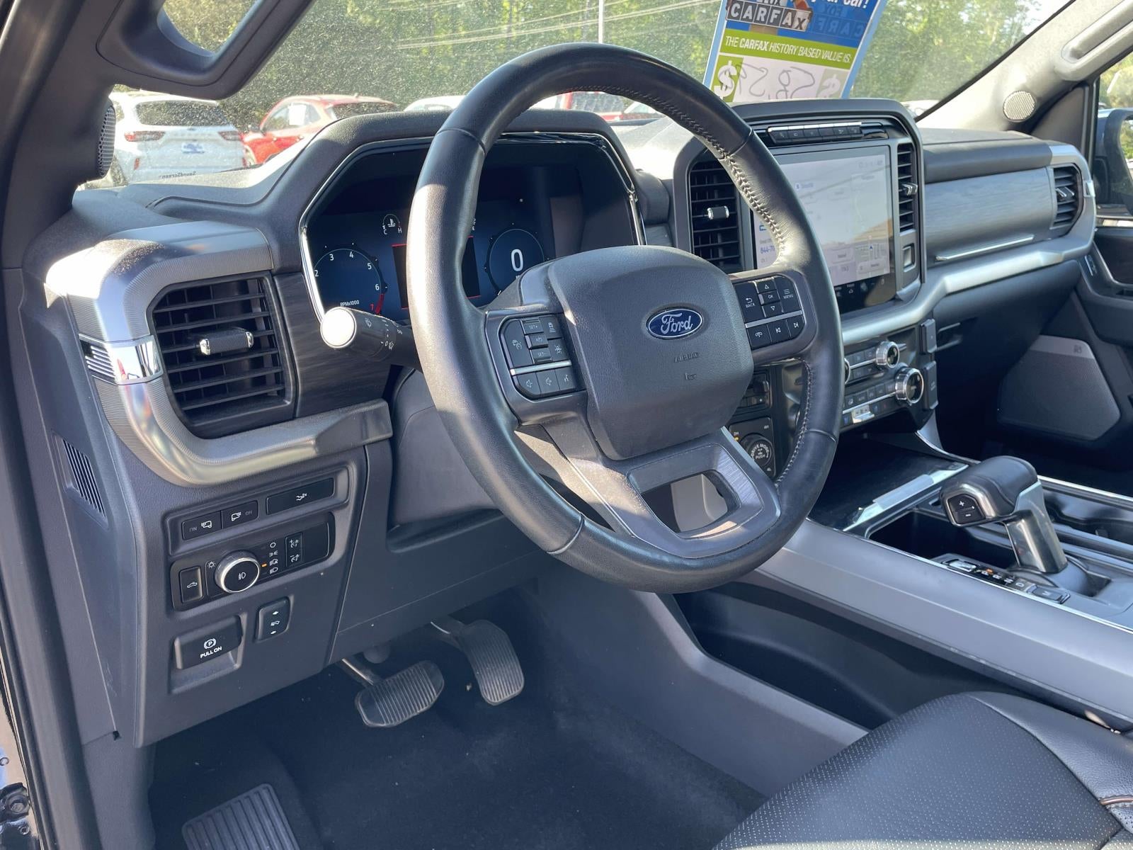 2024 Ford F-150 LARIAT 4WD SuperCrew 5.5' Box