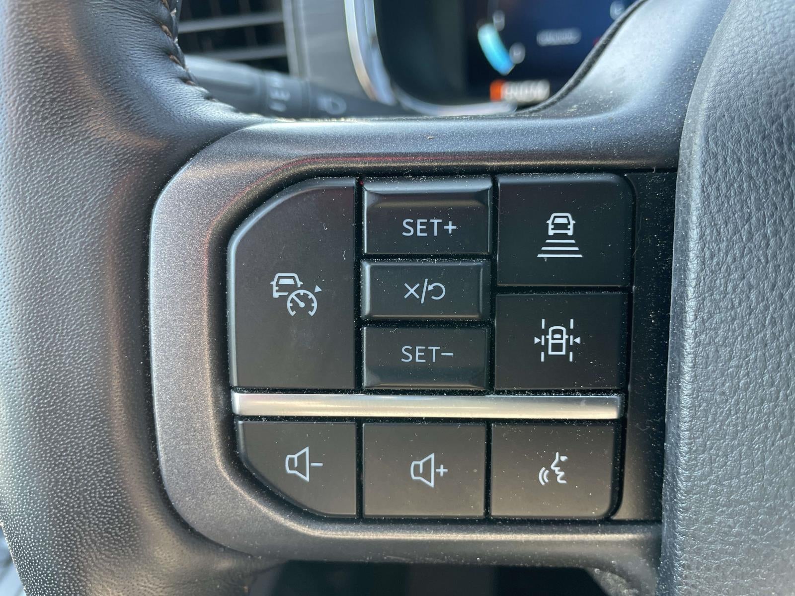 2024 Ford F-150 LARIAT 4WD SuperCrew 5.5' Box