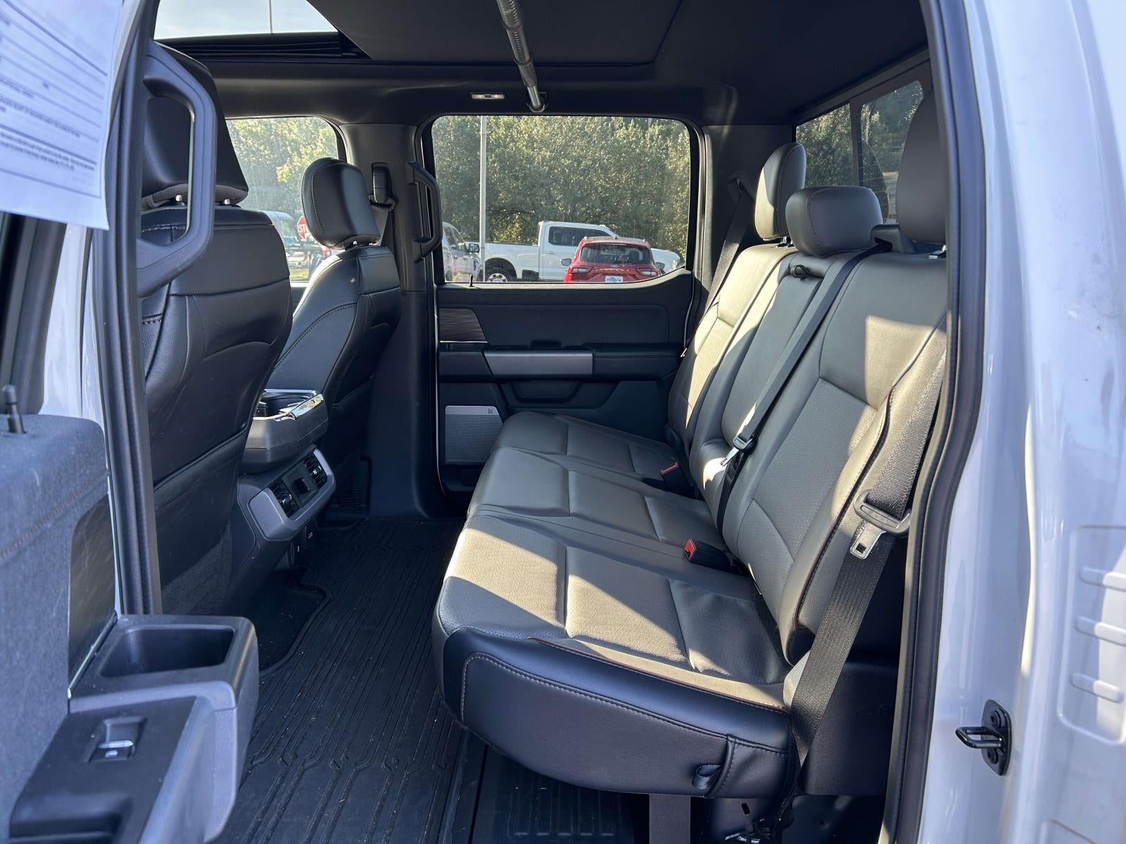 2024 Ford F-150 LARIAT 4WD SuperCrew 5.5' Box