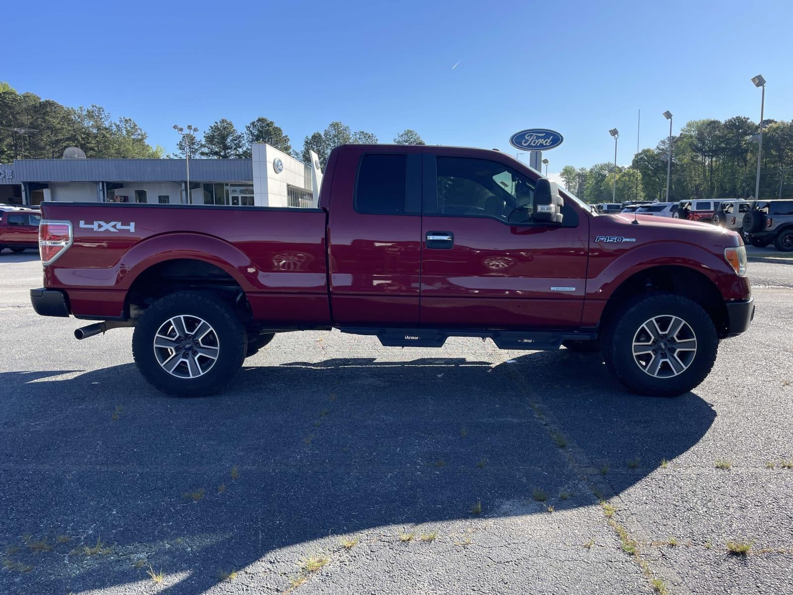 2014 Ford F-150 4WD SuperCab 163 XLT