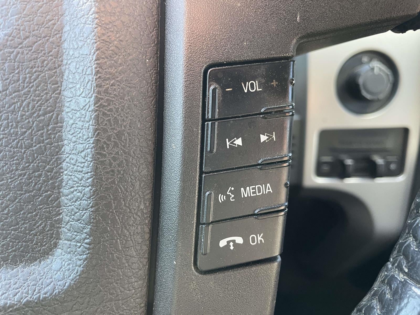 2014 Ford F-150 4WD SuperCab 163 XLT