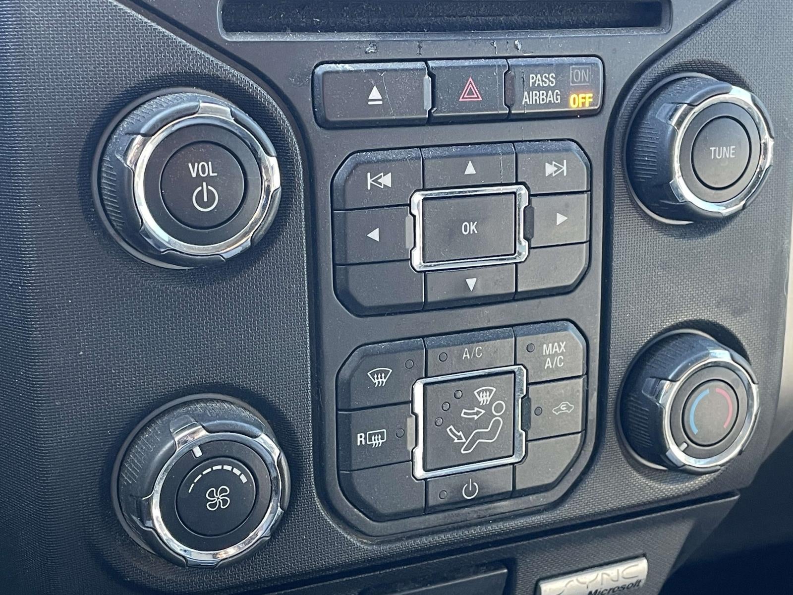 2014 Ford F-150 4WD SuperCab 163 XLT