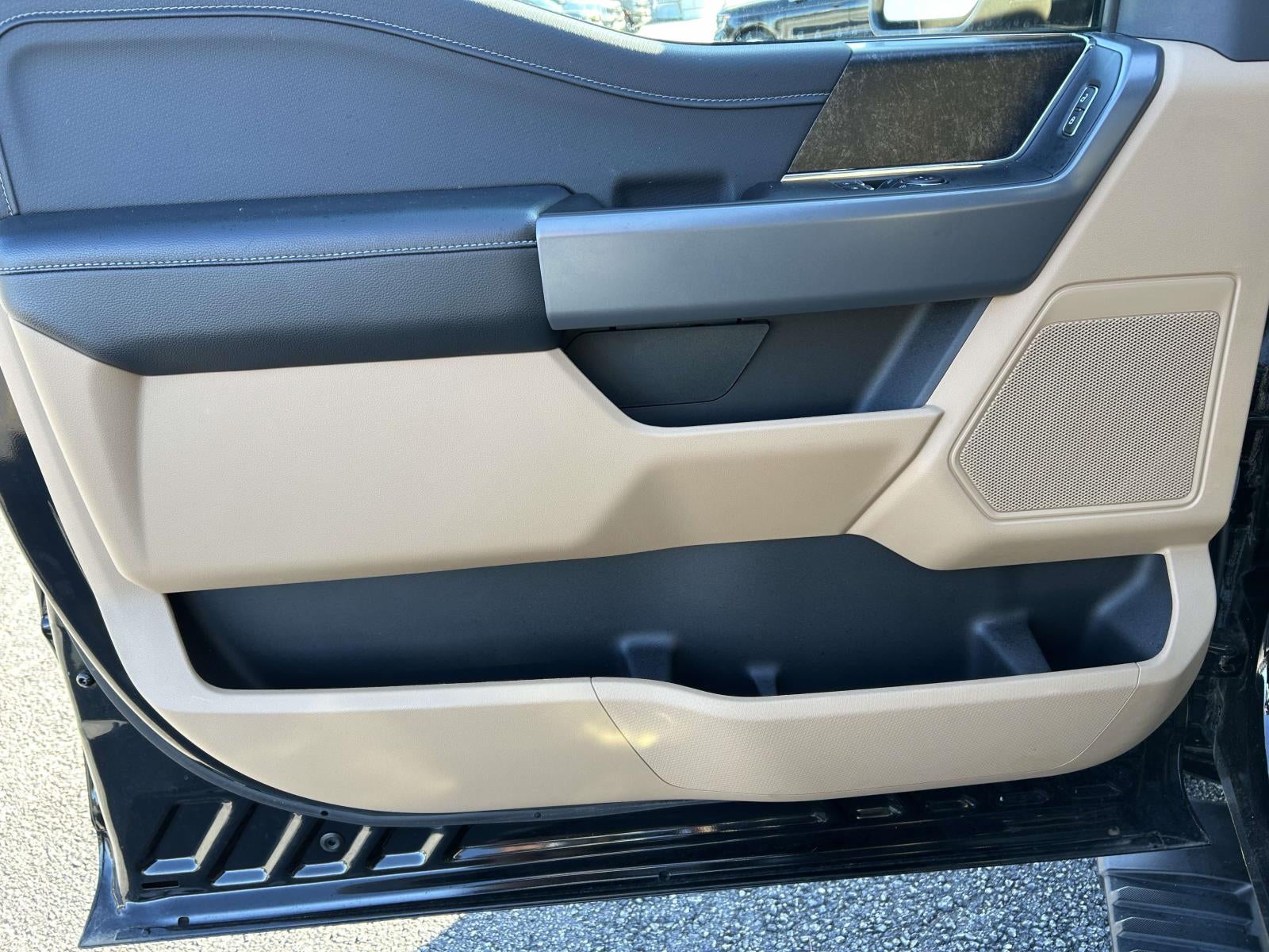2022 Ford F-150 XLT 2WD Reg Cab 6.5' Box