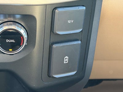 2022 Ford F-150 XLT 2WD Reg Cab 6.5' Box