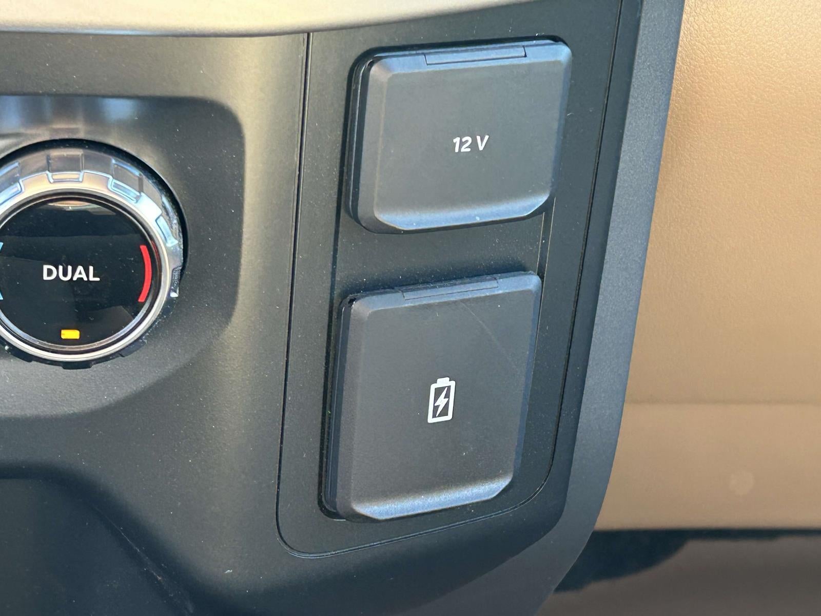 2022 Ford F-150 XLT 2WD Reg Cab 6.5' Box