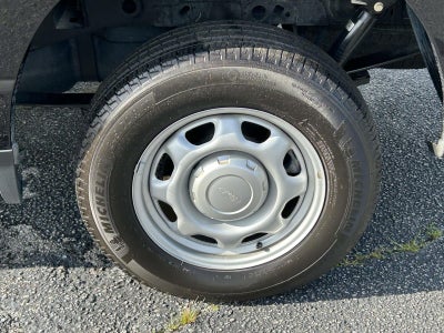 2024 Ford F-150 XL 2WD Reg Cab 8' Box