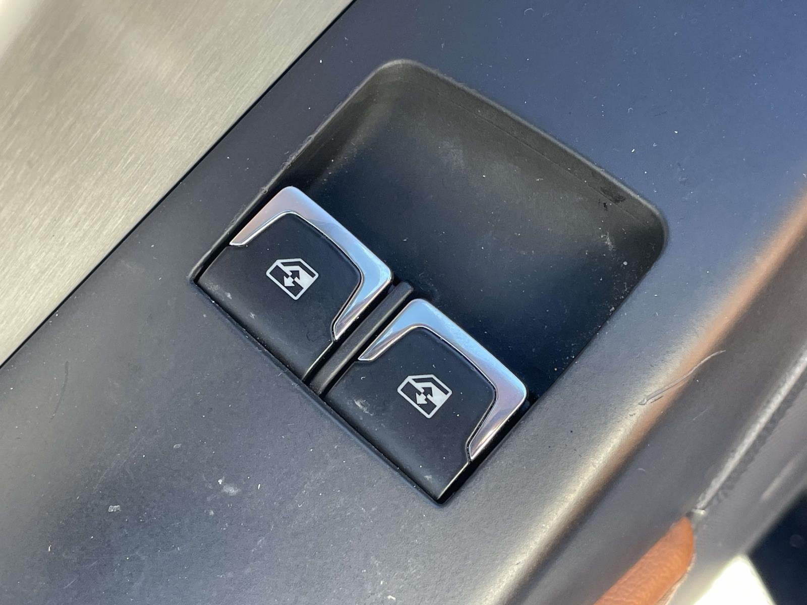 2014 Chevrolet Corvette Stingray 2dr Z51 Cpe w/2LT