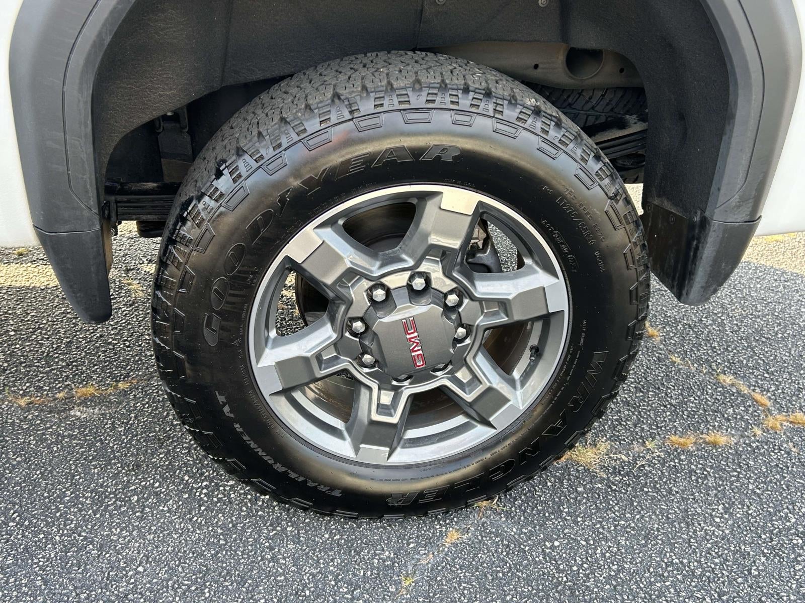 2025 GMC Sierra 2500HD 4WD Crew Cab 159 SLT