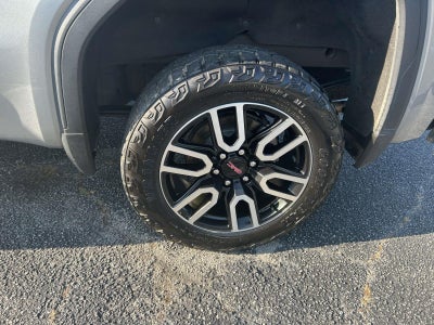 2024 GMC Sierra 1500 4WD Crew Cab 147 AT4