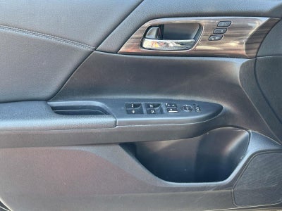 2017 Honda Accord Sedan EX-L V6 Auto w/Navi & Honda Sensing