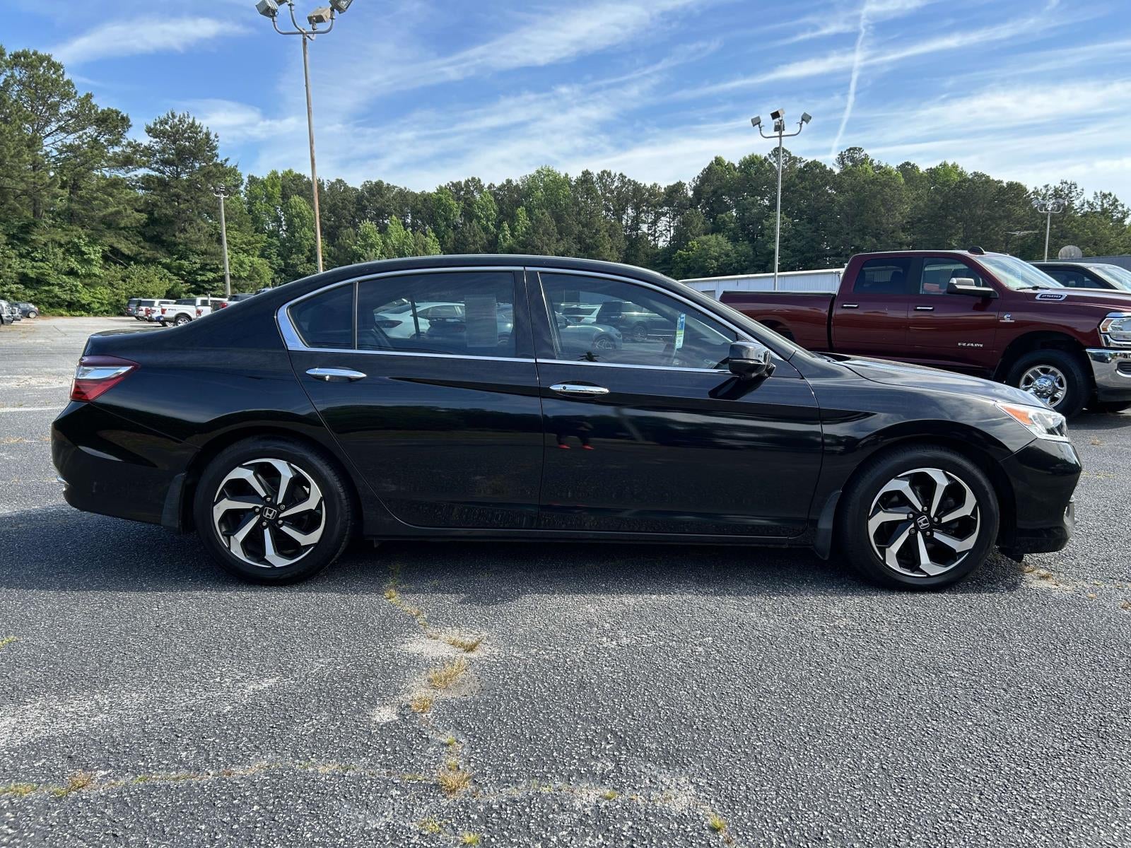 2017 Honda Accord Sedan EX-L V6 Auto w/Navi & Honda Sensing