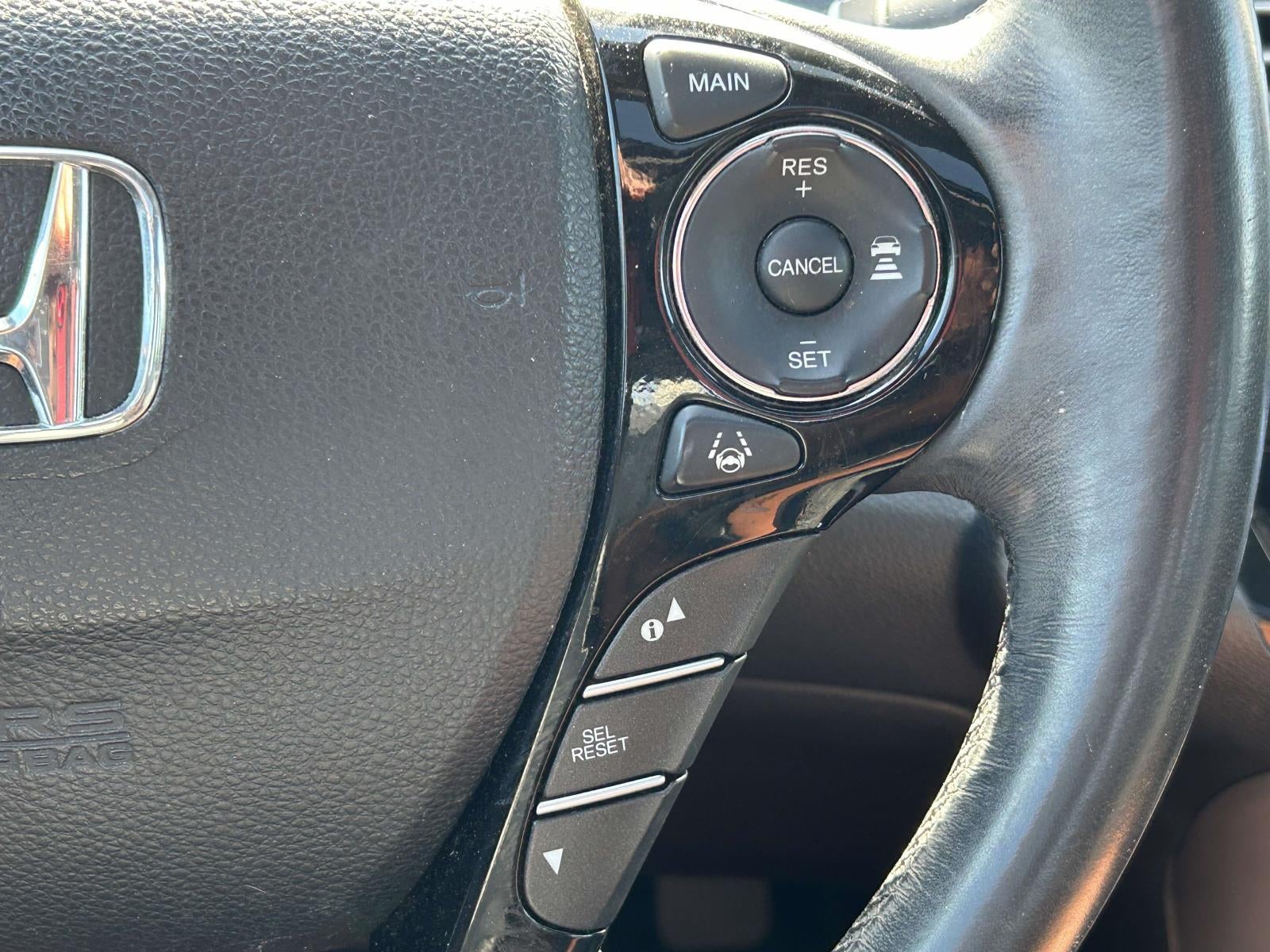 2017 Honda Accord Sedan EX-L V6 Auto w/Navi & Honda Sensing
