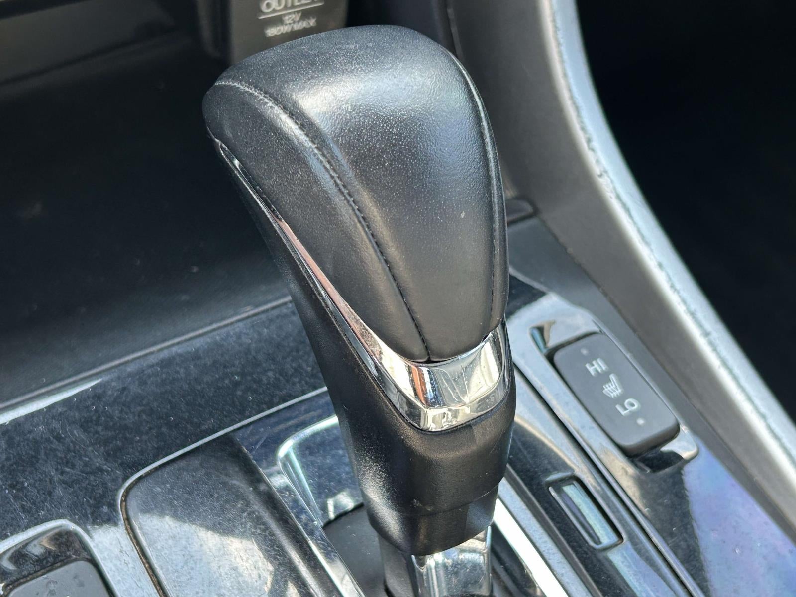 2017 Honda Accord Sedan EX-L V6 Auto w/Navi & Honda Sensing