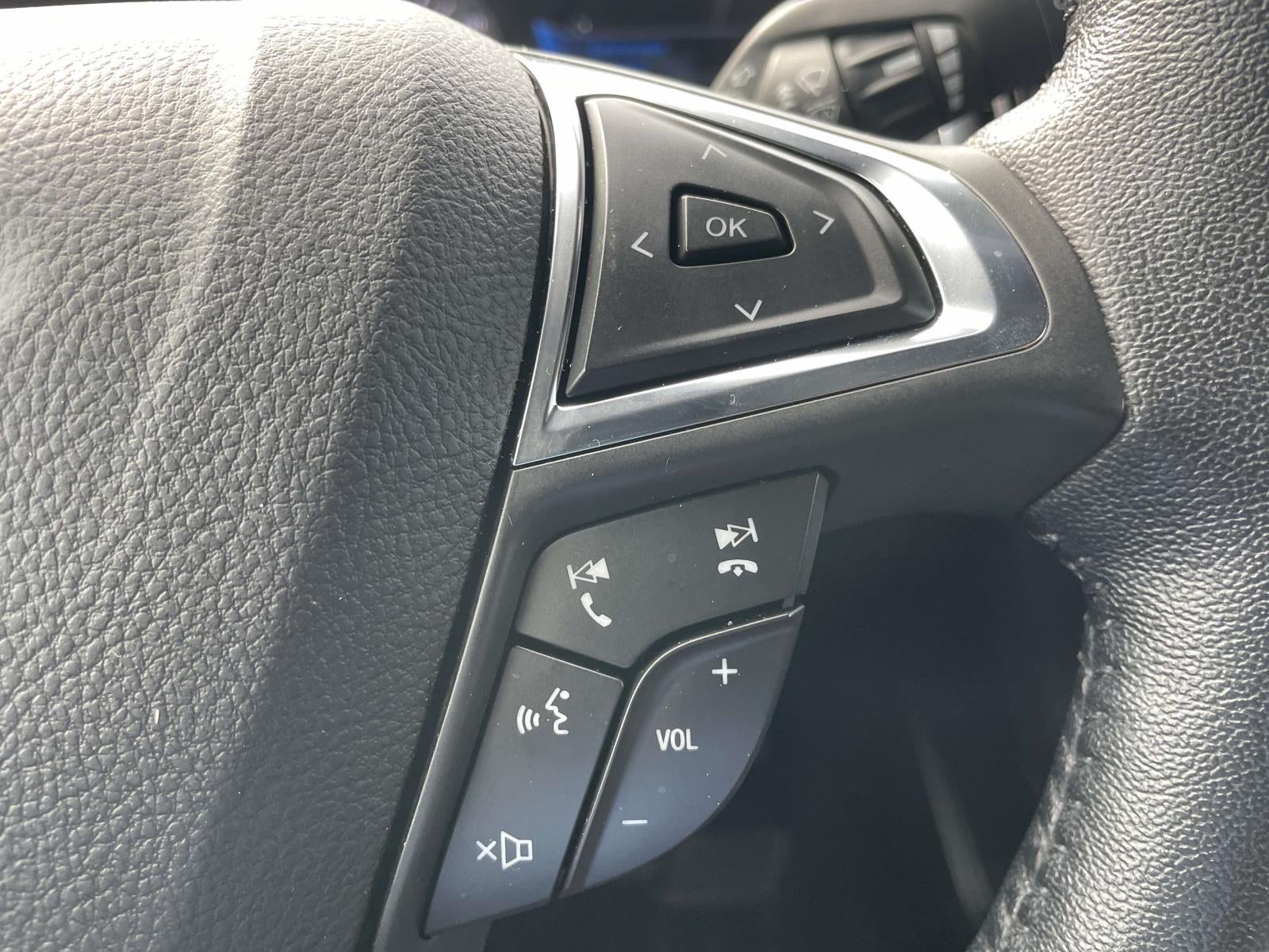 2021 Ford Edge Titanium AWD