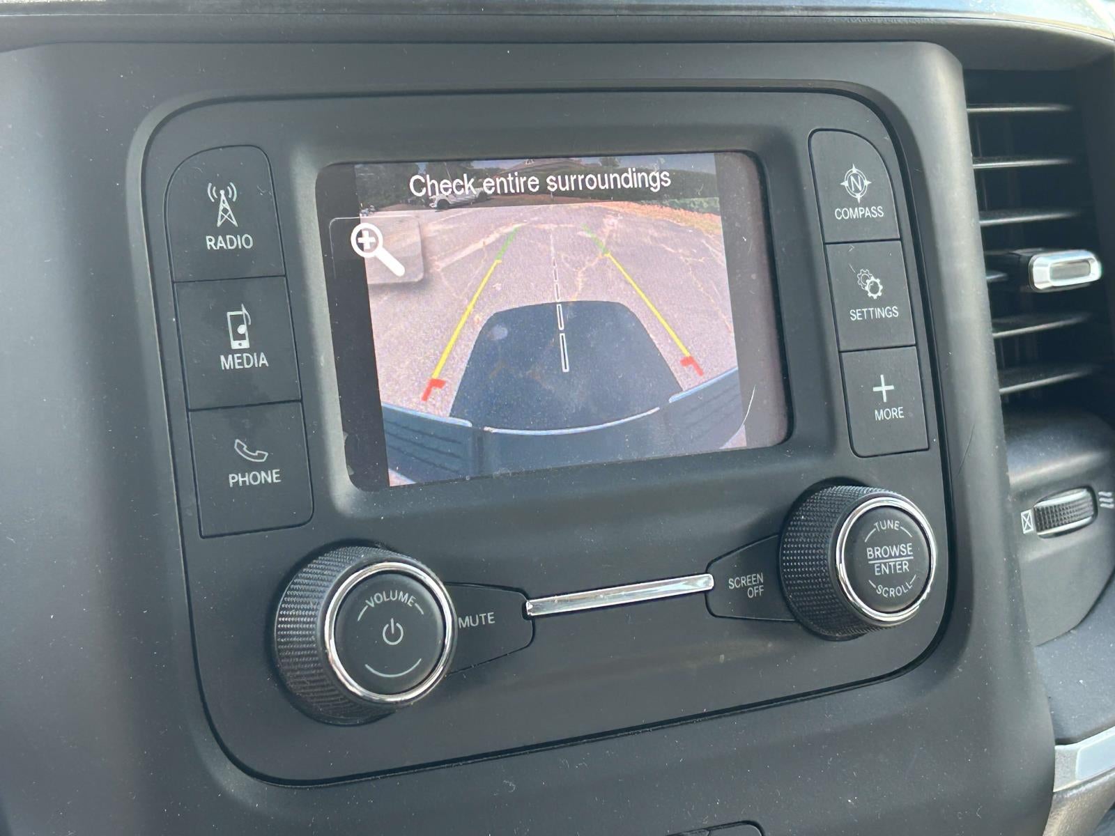 2019 RAM 2500 Big Horn 4x4 Crew Cab 6'4 Box